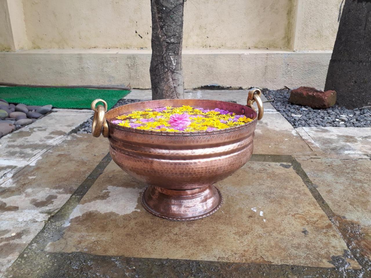 Andharban Homestay 4* Pune
